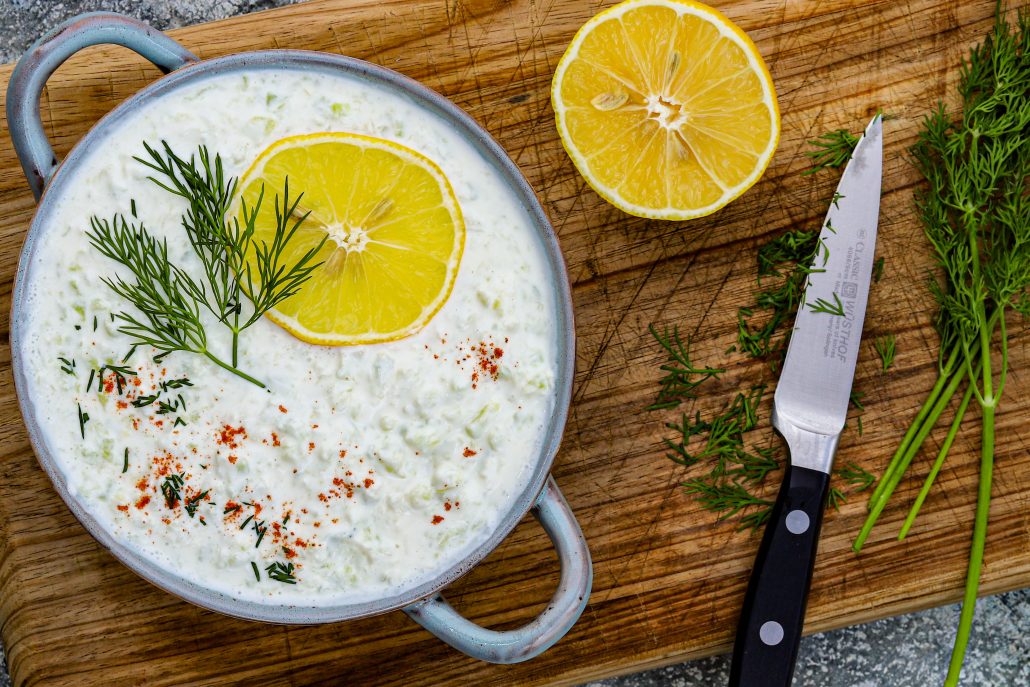 ALToG: Tzatziki (Garlic Yoghurt Sauce)