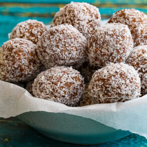 Raw Spiced Rum Balls Thermomix