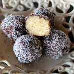 skinnymixer's Raw Lamington Truffle