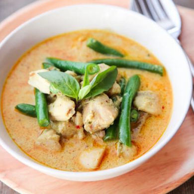 skinnymixer's Thai Red Chicken Curry - Skinnymixers