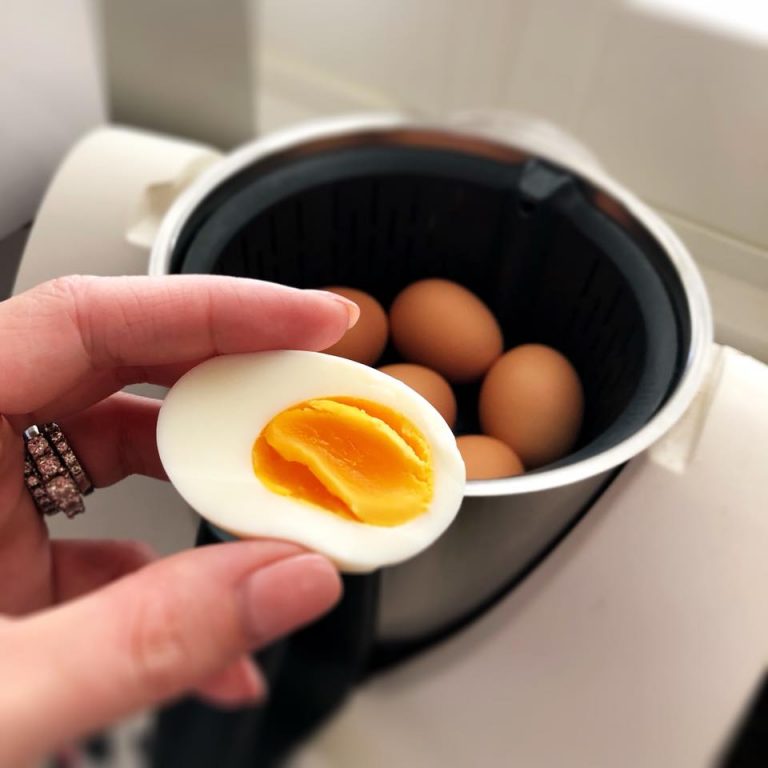 How to boil eggs in the Thermomix Skinnymixers