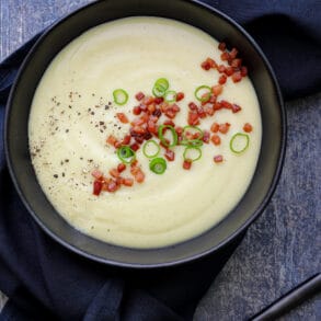 Creamy Bacon & Leek Soup