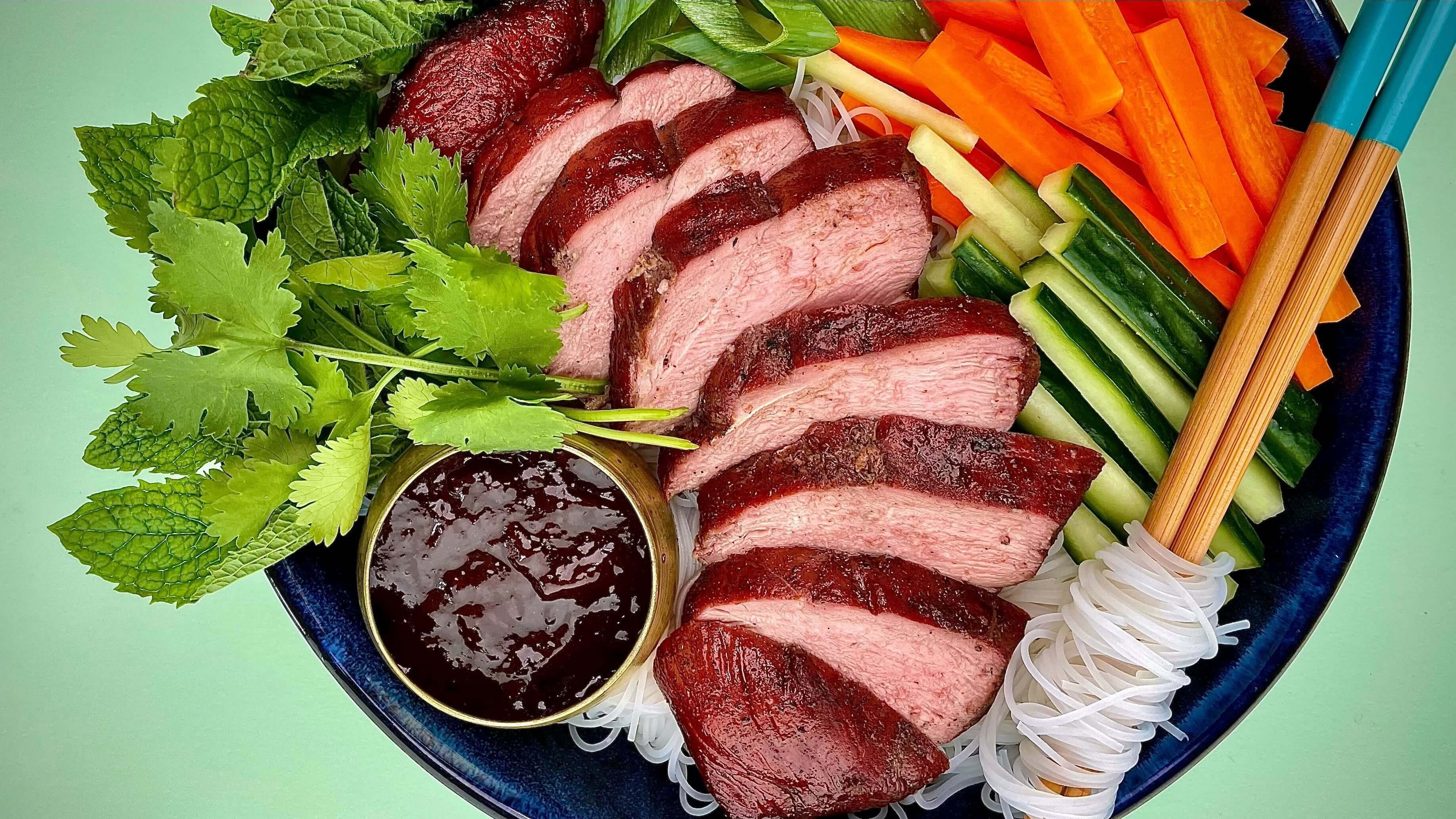 Skinnymixer's BBQ Duck Salad with Plum Sauce Skinnymixers