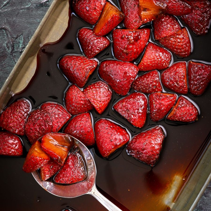 SMENT Roasted Balsamic Strawberries Skinnymixers