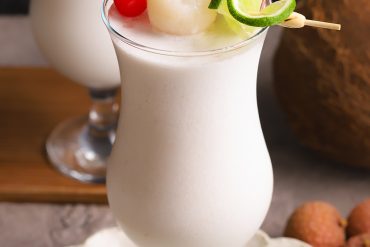 Skinnymixer's Lychee Colada