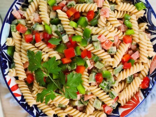 https://skinnymixers.com.au/wp-content/uploads/2023/11/yum-yum-pasta-salad-500x375.jpg