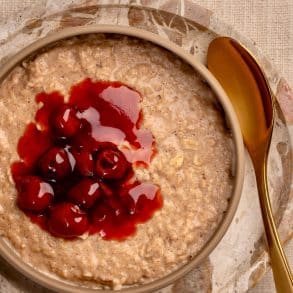 skinnymixer's Spiced Oats and Cherry compote