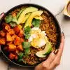 skinnymixer's Hot Honey Beef & Sweet Potato Bowls