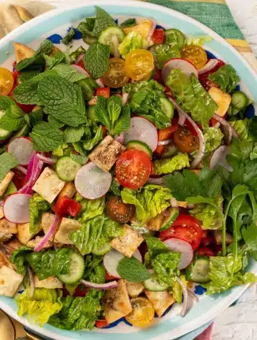 Skinnymixers Air Fryer Fattoush Salad from SkinnyMediterranean.