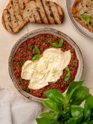 Skinnymixers Burrata with Mediterranean Pesto from SkinnyMediterranean.