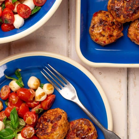 Skinnymixers Cacciatore Rissoles from SkinnyMediterranean.