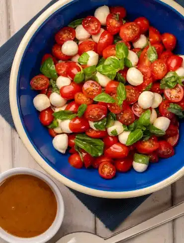 Skinnymixers Caprese Salad from SkinnyMediterranean.