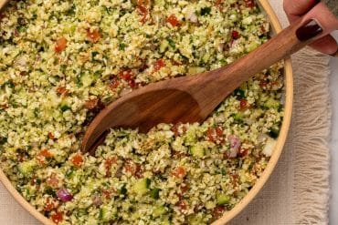 Skinnymixers Cauliflower Tabouli from SkinnyMediterranean.