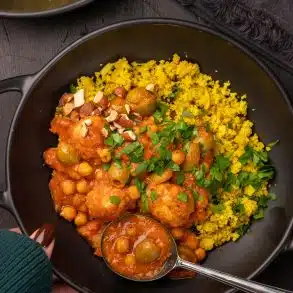 Skinnymixers Moroccan Chicken Meatball in Tomato Sauce from SkinnyMediterranean.
