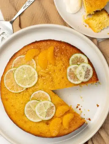 Skinnymixers Olive Oil Citrus Cake from SkinnyMediterranean.