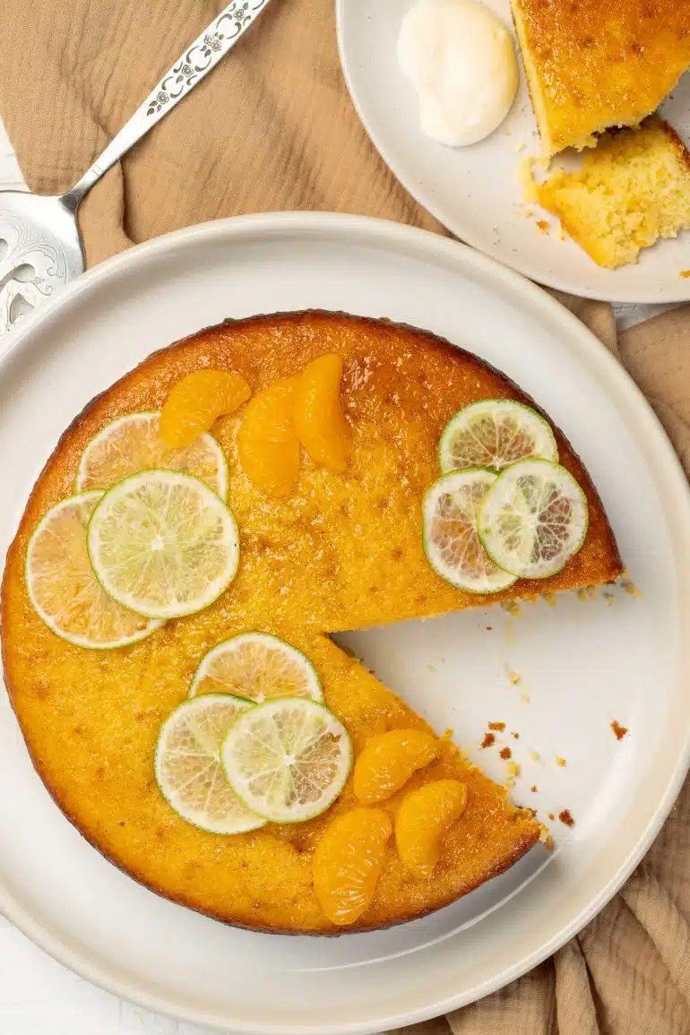 Skinnymixers Olive Oil Citrus Cake from SkinnyMediterranean.