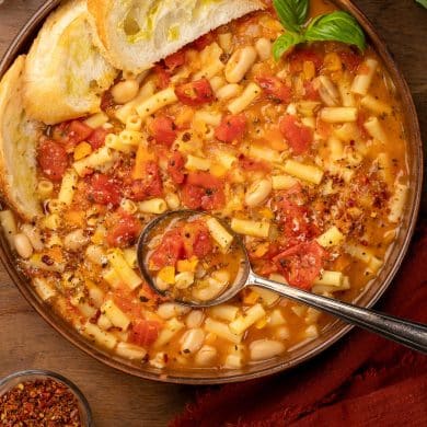 Skinnymixers Pasta e Fagioli Italian Pasta Soup from SkinnyMediterranean.