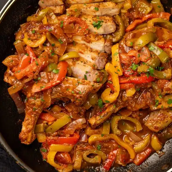 Skinnymixers Pork Chop with Peperonata from SkinnyMediterranean.