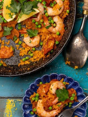 Skinnymixers Prawn & Chorizo Paella Bake from SkinnyMediterranean.