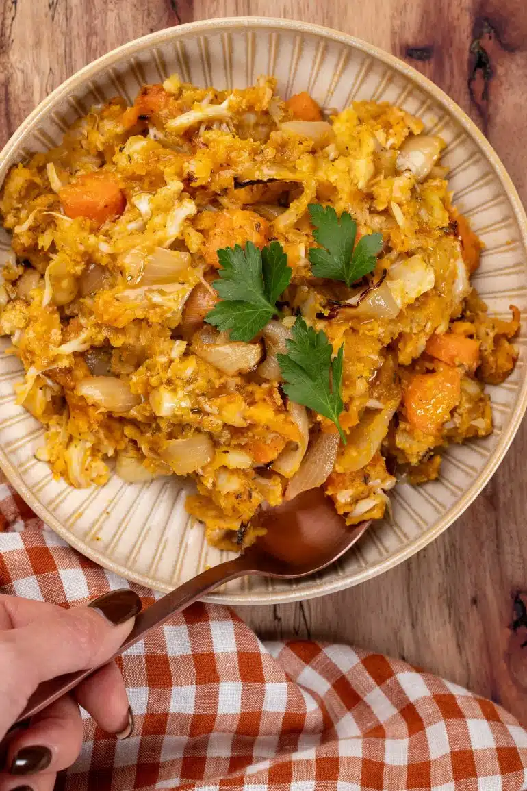 Skinnymixers Roasted Vegetable Mash (2 Ways) from SkinnyMediterranean.