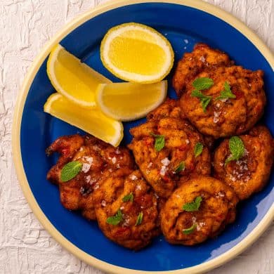 Skinnymixers Santorini Tomato Fritters from SkinnyMediterranean.