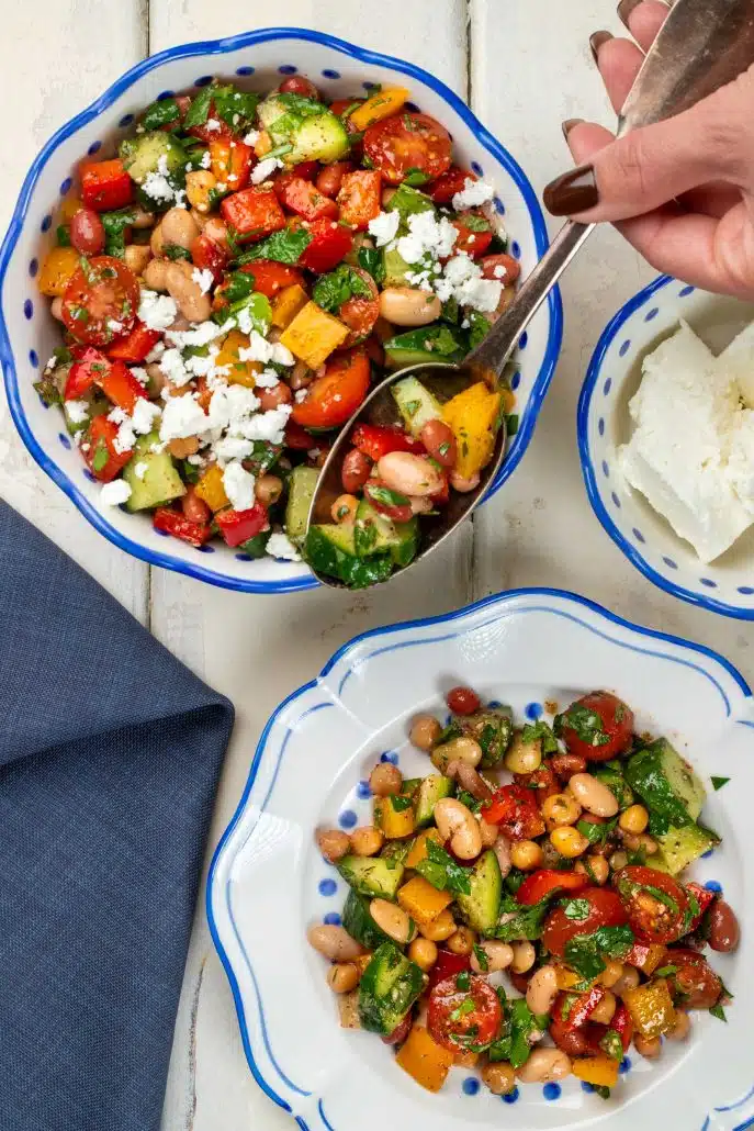 Skinnymixers Za’atar Bean Salad from SkinnyMediterranean.