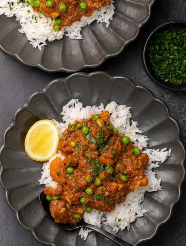 Slow Cooked Bazella (Lebanese Pea Stew)